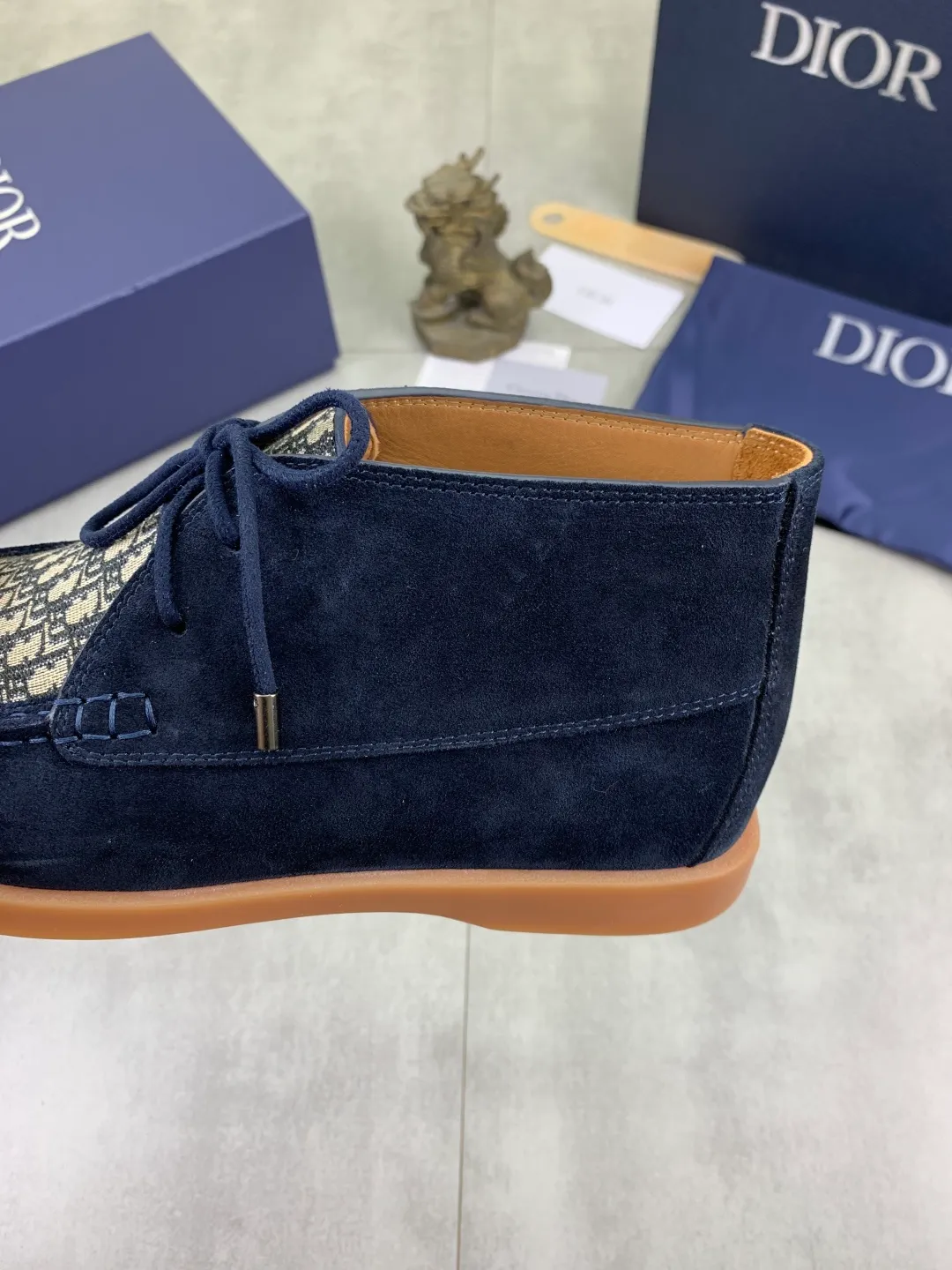 Men's Men's Shoes 💰P580 New Niuli💰High Version 💎💎💎Dior Original! Top Italian purchasing agent! Men's high-top business casual leather shoes, original imported calfskin upper, oiled edges, ultimate texture, gentleman style, imported cowhide lining inside, top-quality original Italian rubber outsole, first-class workmanship, top quality! Size: 39-44 (45 customized)